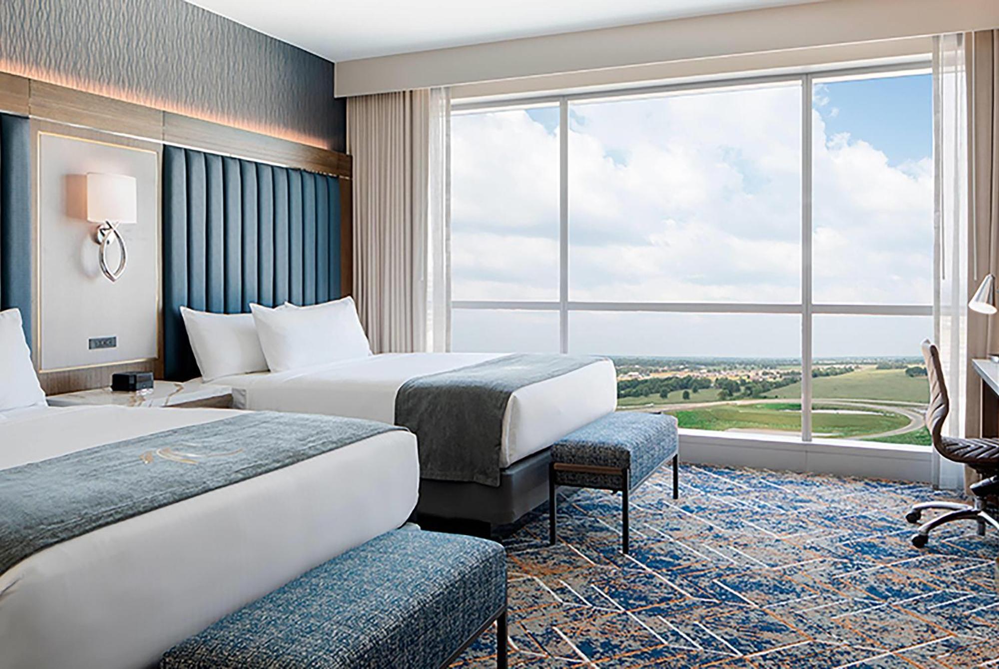 Deluxe Queen Room Two Queen Beds Sky Tower Non-Smoking